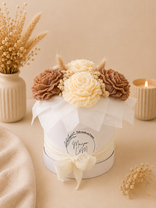 Bouquet floral sable/brun et blanc