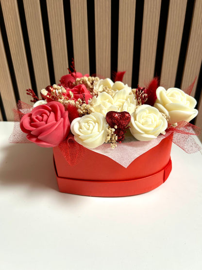 Bouquet de Fleurs en Cire – Édition Saint-Valentin Rouge