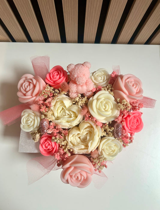 Bouquet de Fleurs en Cire – Édition Saint-Valentin Rose