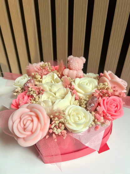 Bouquet de Fleurs en Cire – Édition Saint-Valentin Rose