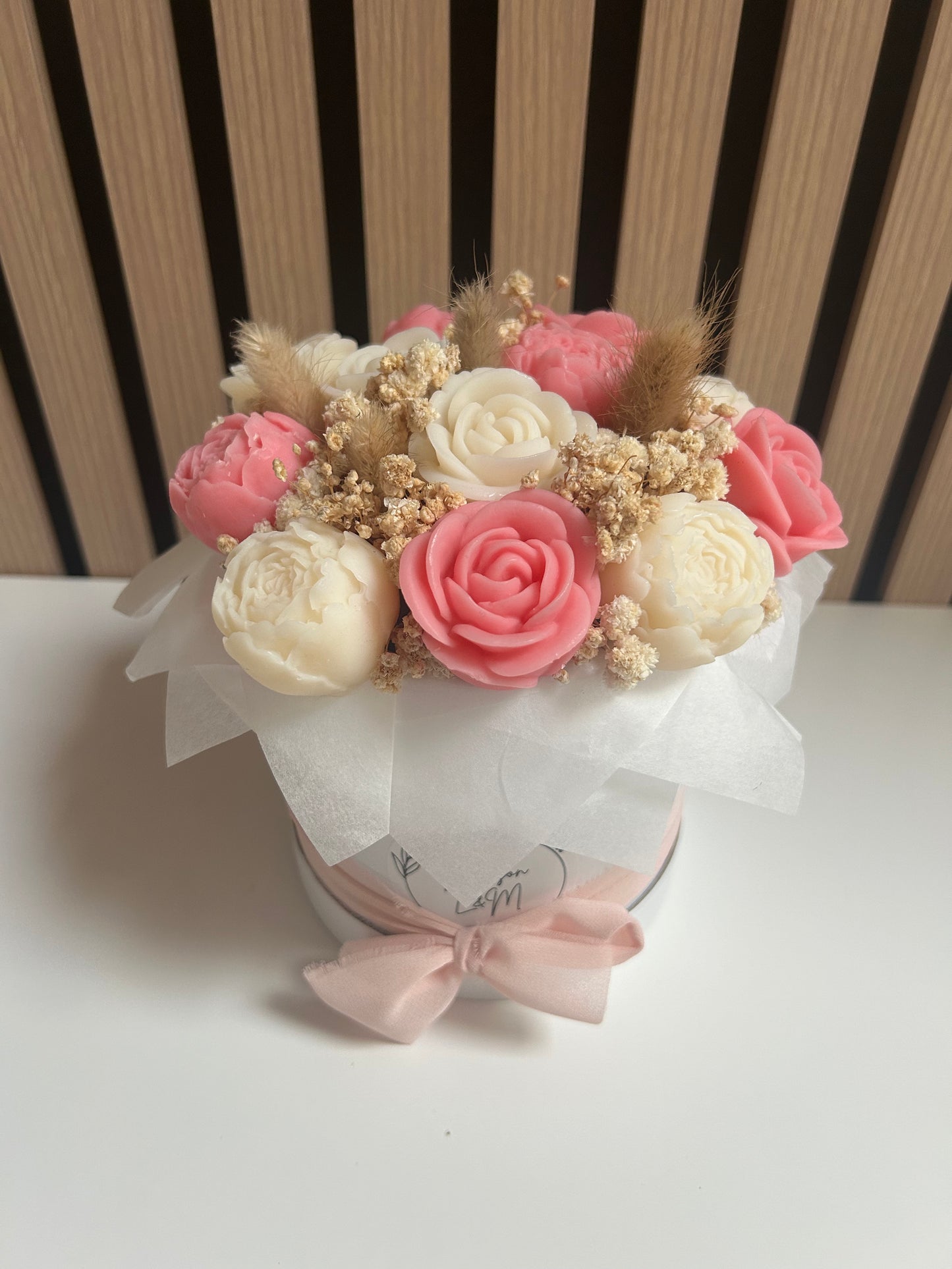 Bouquet floral rose et blanc
