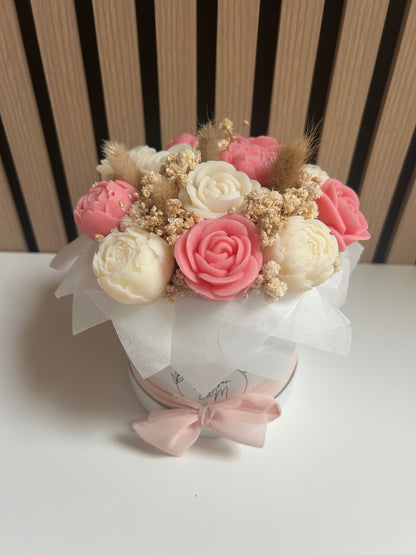 Bouquet floral rose et blanc